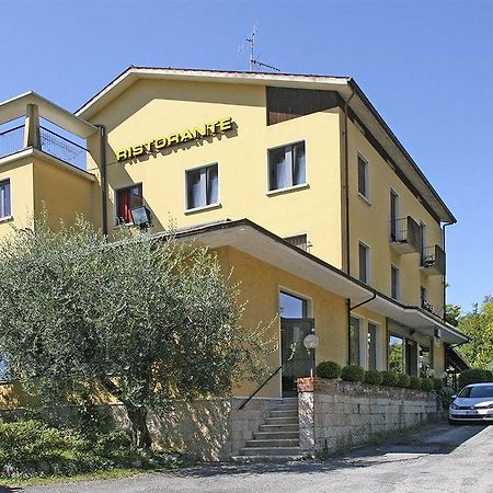 Hotel Olivi ซาโล ภายนอก รูปภาพ